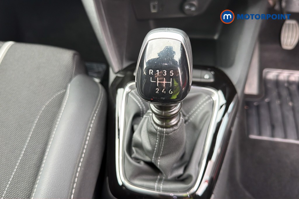 Vauxhall Corsa YES Manual Petrol Hatchback - Stock Number (1639867) - 15th supplementary image