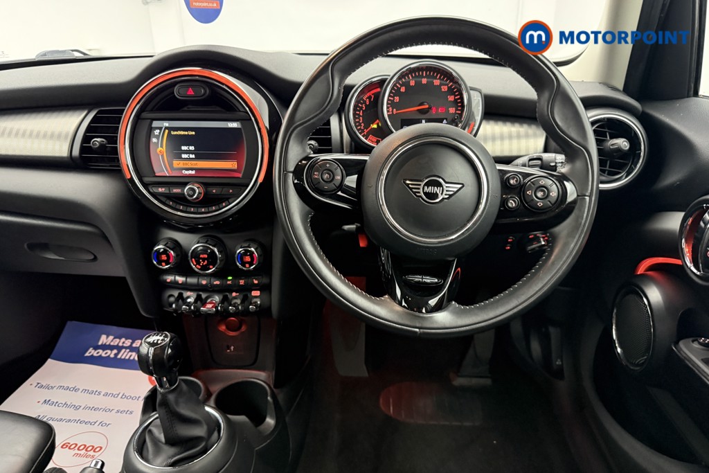 Mini Hatchback Cooper Exclusive Manual Petrol Hatchback - Stock Number (1657580) - 2nd supplementary image