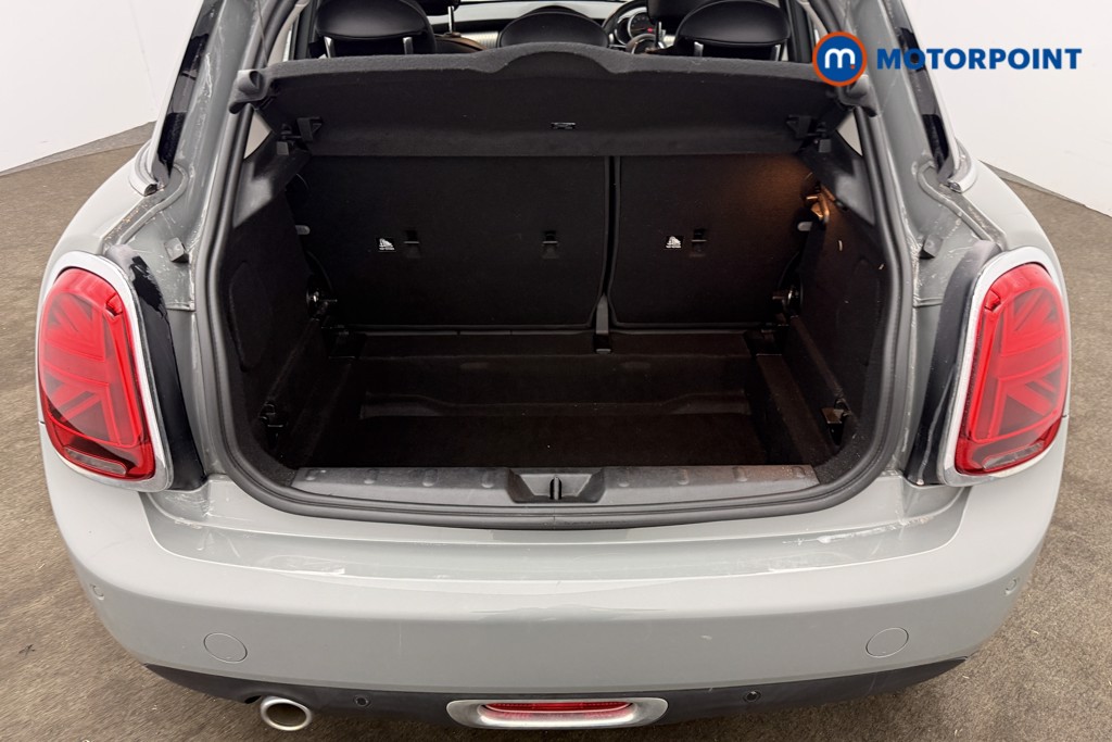 Mini Hatchback Cooper Exclusive Manual Petrol Hatchback - Stock Number (1657580) - 6th supplementary image