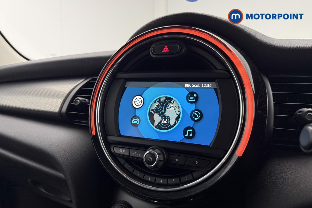 Mini Hatchback Cooper Exclusive Manual Petrol Hatchback - Stock Number (1657580) - 12th supplementary image