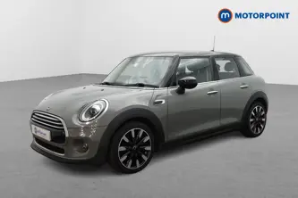 Mini Hatchback Cooper Exclusive Manual Petrol Hatchback - Stock Number (1657580) - Passenger side front corner