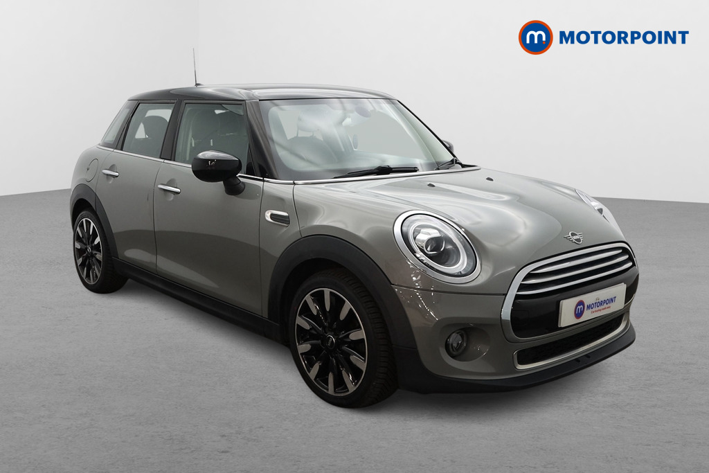 Mini Hatchback Cooper Exclusive Manual Petrol Hatchback - Stock Number (1657580) - Drivers side front corner