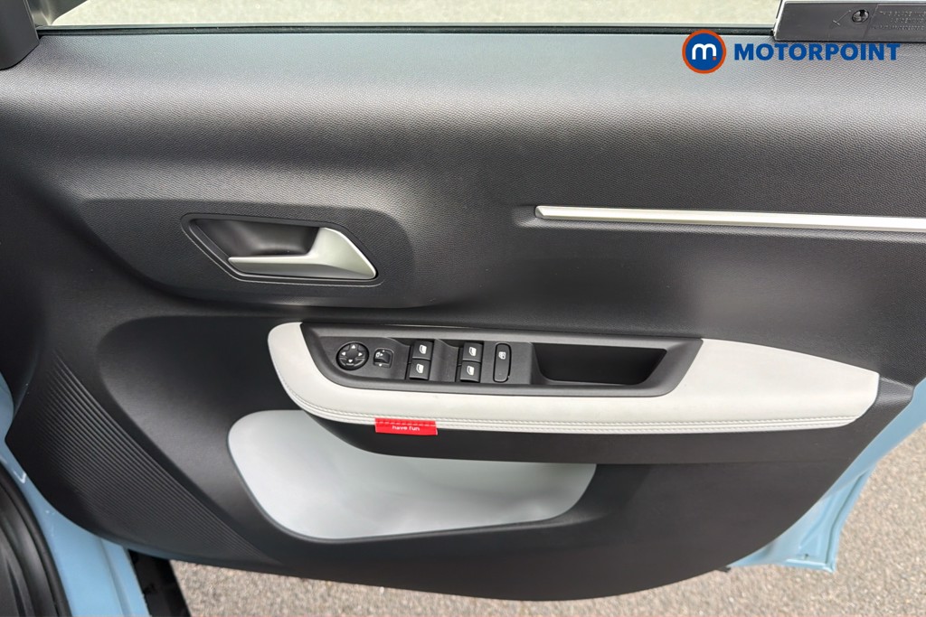 Citroen C3 Plus Automatic Electric Hatchback - Stock Number (1661400) - 1st supplementary image