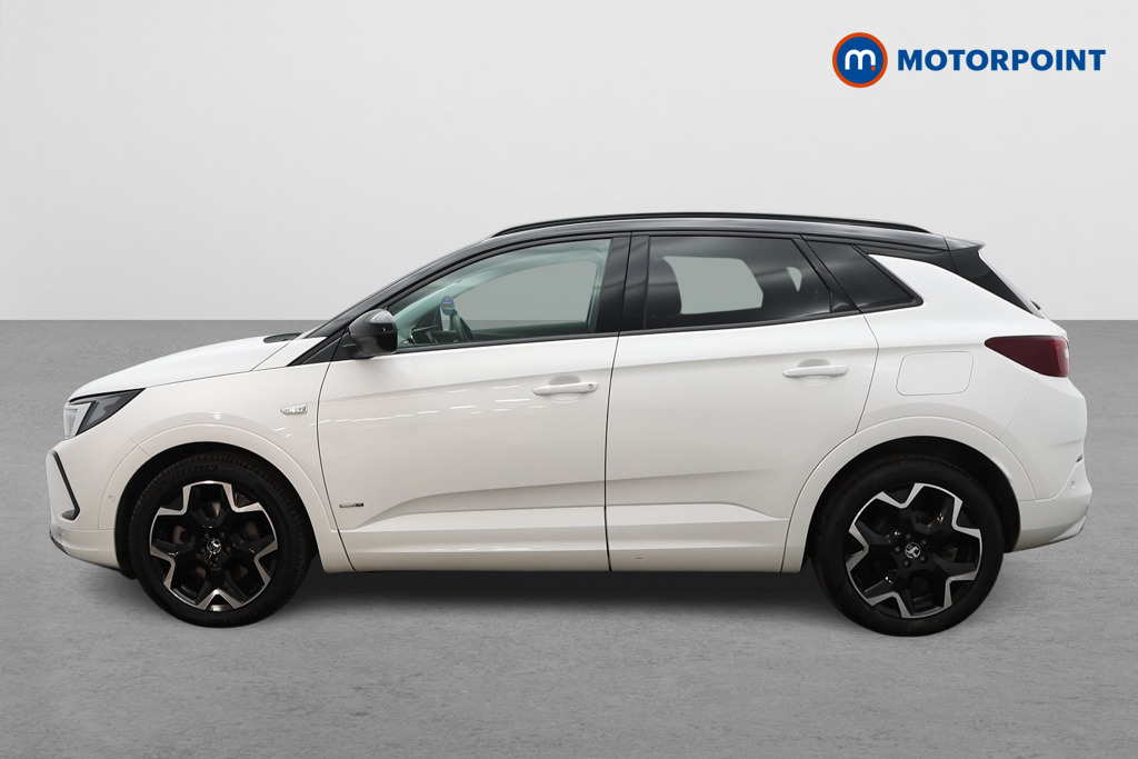 Vauxhall Grandland Ultimate Automatic Petrol Plug-In Hybrid SUV - Stock Number (1661858) - Passenger side