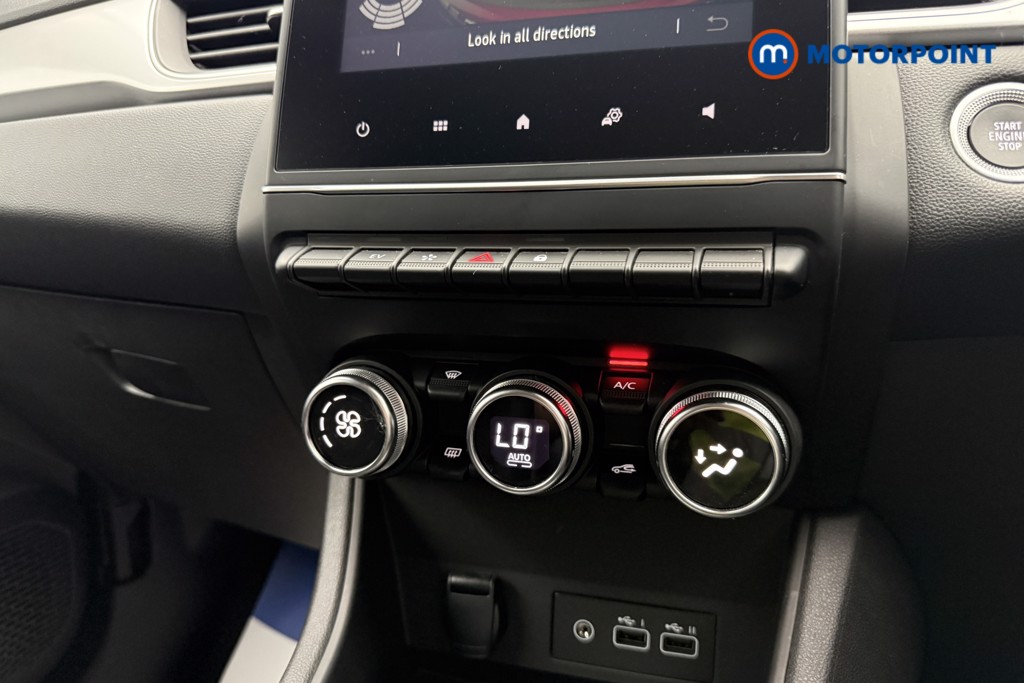 Renault Captur Techno Automatic Petrol-Electric Hybrid SUV - Stock Number (1663345) - 14th supplementary image