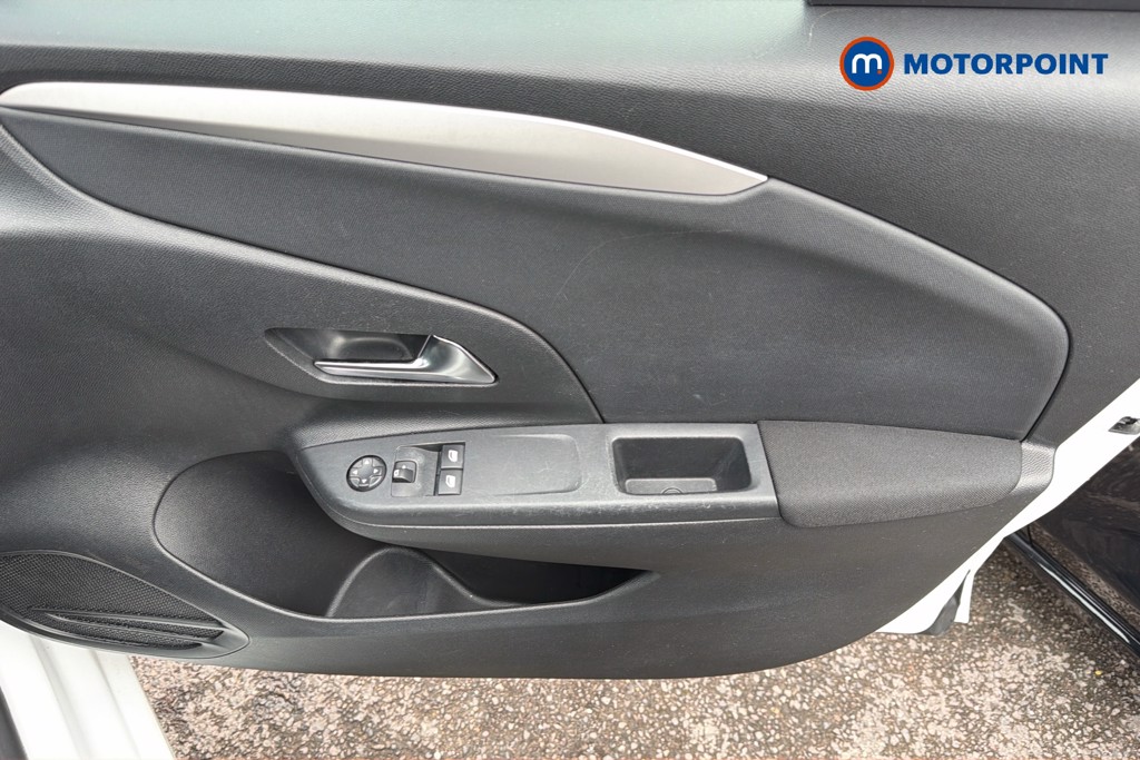 Vauxhall Corsa SE Manual Petrol Hatchback - Stock Number (1664714) - 27th supplementary image