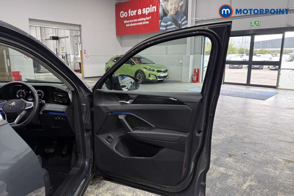Volkswagen Tiguan Match Automatic Petrol SUV - Stock Number (1666324) - 14th supplementary image