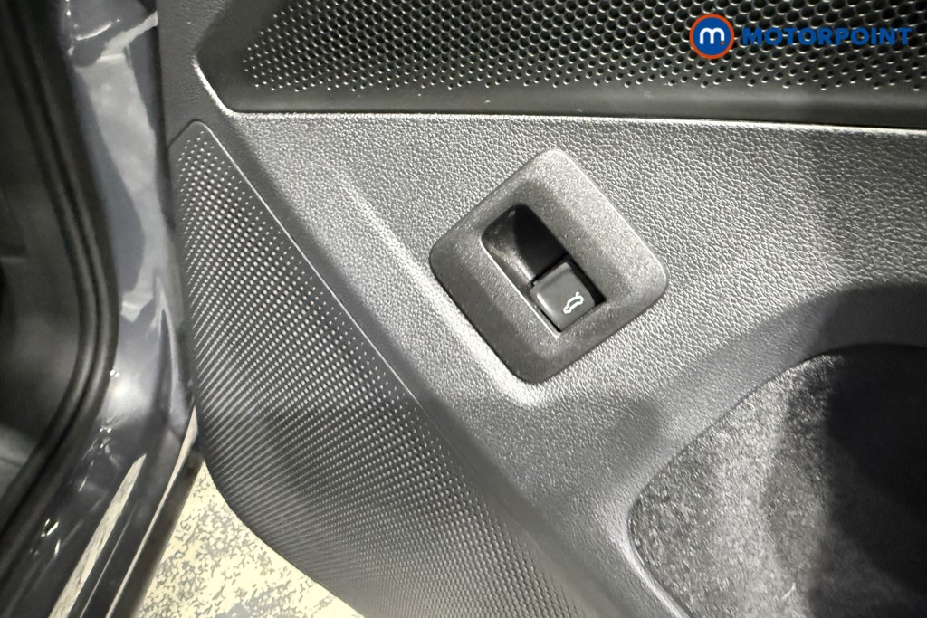 Volkswagen Tiguan Match Automatic Petrol SUV - Stock Number (1666324) - 16th supplementary image