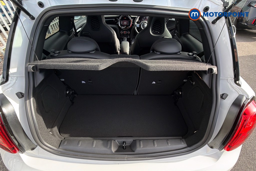 Mini Hatchback Cooper Sport Automatic Petrol Hatchback - Stock Number (1666857) - 20th supplementary image