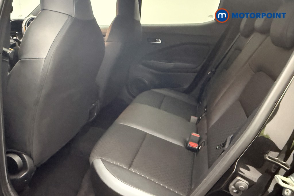 Nissan Juke N-Connecta Automatic Petrol-Electric Hybrid SUV - Stock Number (1666950) - 5th supplementary image