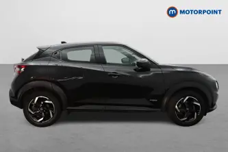 Nissan Juke N-Connecta Automatic Petrol-Electric Hybrid SUV - Stock Number (1666950) - Drivers side