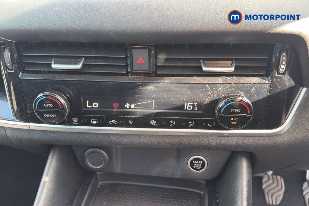 Nissan Qashqai N-Connecta Manual Petrol SUV - Stock Number (1667098) - 12th supplementary image