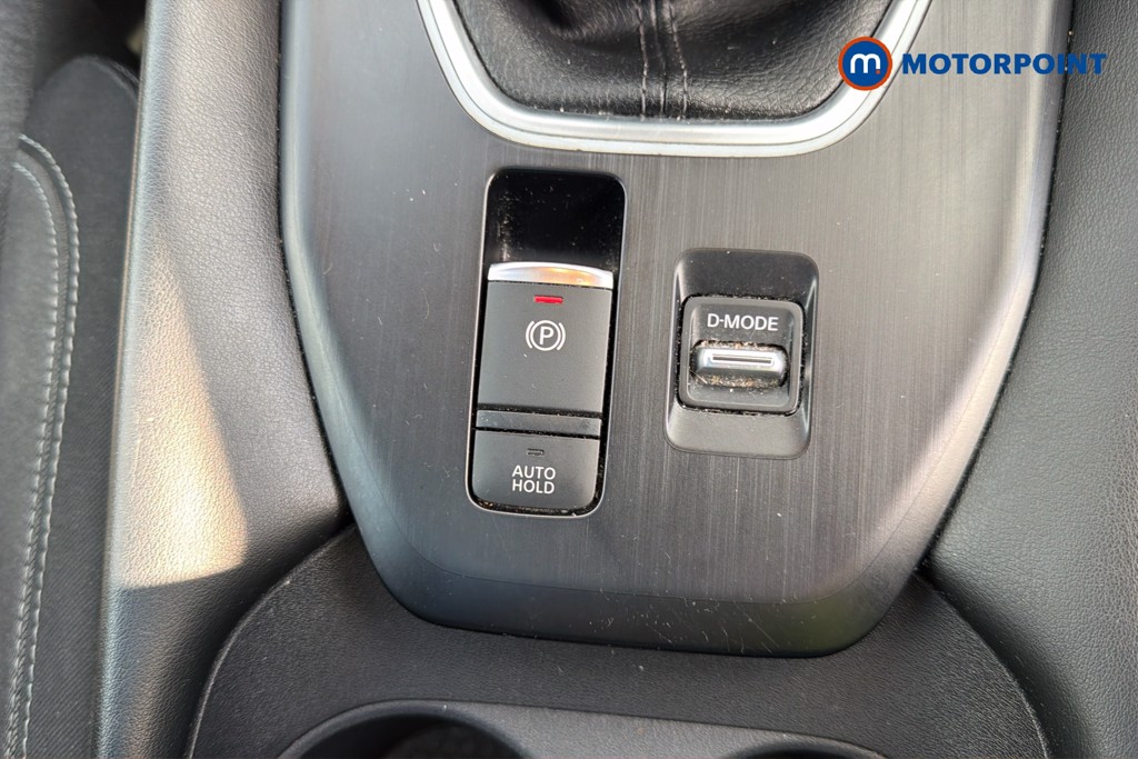 Nissan Qashqai N-Connecta Manual Petrol SUV - Stock Number (1667098) - 15th supplementary image
