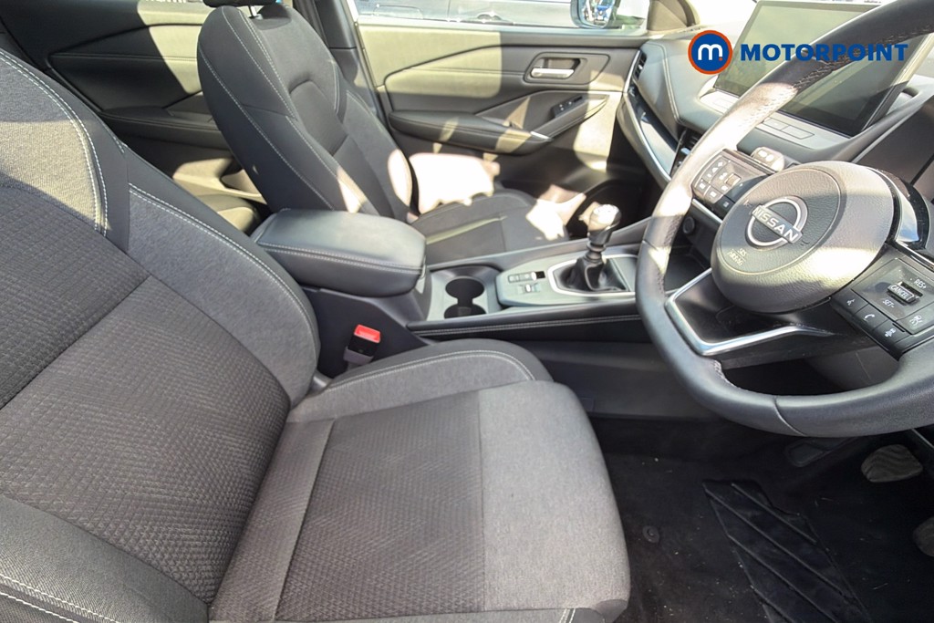 Nissan Qashqai N-Connecta Manual Petrol SUV - Stock Number (1667098) - 18th supplementary image
