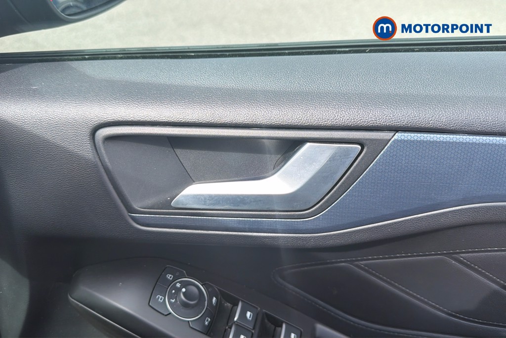 Ford Focus Active X Manual Petrol Hatchback - Stock Number (1668056) - 3rd supplementary image