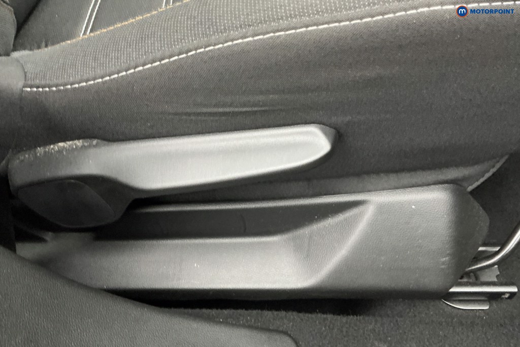 Dacia Sandero Stepway Prestige Manual Petrol Hatchback - Stock Number (1669404) - 25th supplementary image