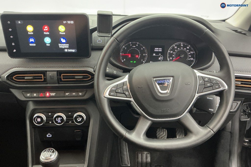 Dacia Sandero Stepway Prestige Manual Petrol Hatchback - Stock Number (1669404) - 1st supplementary image