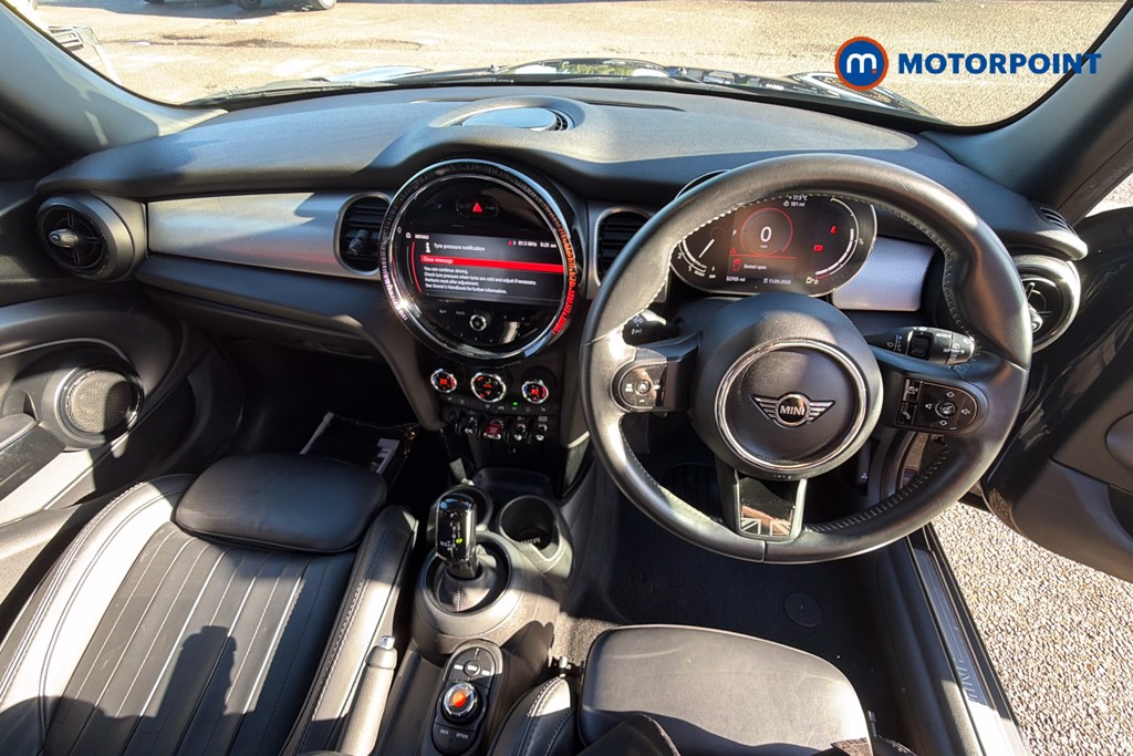 Mini Hatchback Cooper Exclusive Automatic Petrol Hatchback - Stock Number (1669726) - 6th supplementary image