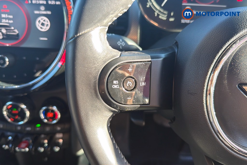 Mini Hatchback Cooper Exclusive Automatic Petrol Hatchback - Stock Number (1669726) - 9th supplementary image