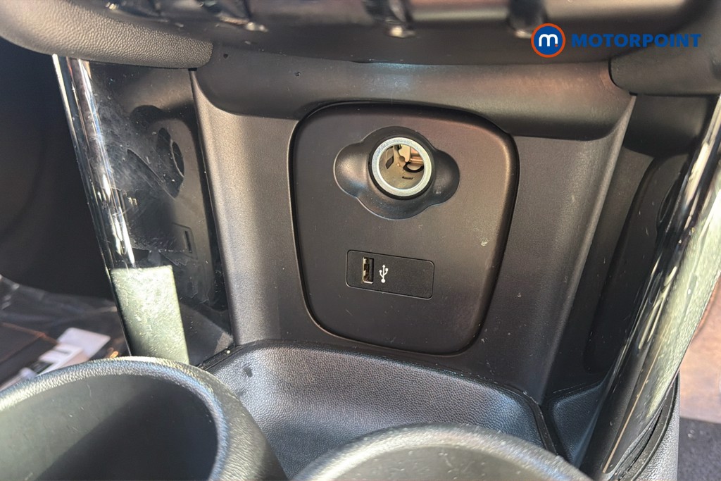 Mini Hatchback Cooper Exclusive Automatic Petrol Hatchback - Stock Number (1669726) - 15th supplementary image