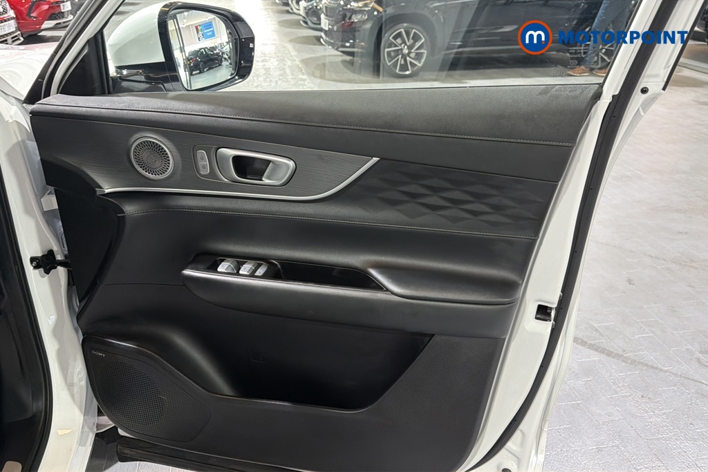 Chery Tiggo 8 Summit Automatic Petrol Plug-In Hybrid SUV - Stock Number (1672156) - 18th supplementary image