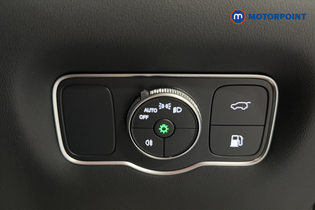 Chery Tiggo 8 Summit Automatic Petrol Plug-In Hybrid SUV - Stock Number (1674141) - 11th supplementary image