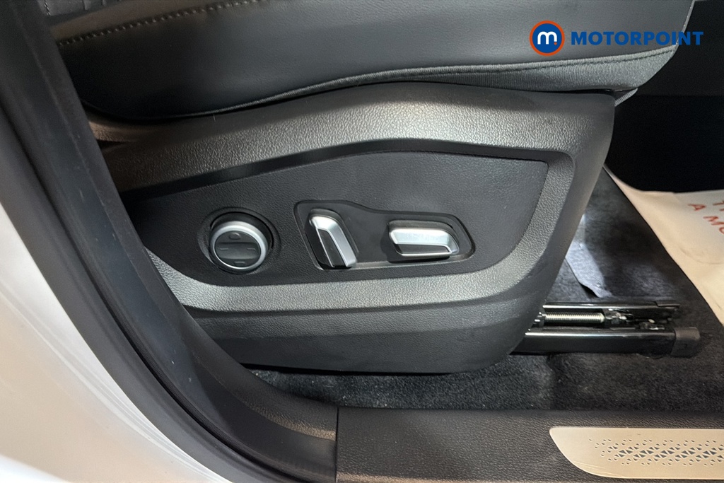 Chery Tiggo 8 Summit Automatic Petrol Plug-In Hybrid SUV - Stock Number (1674141) - 23rd supplementary image