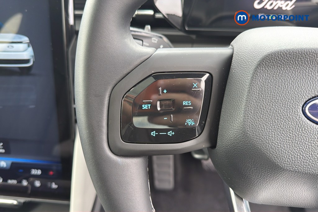 Ford Explorer Premium Automatic Electric SUV - Stock Number (1674172) - 9th supplementary image