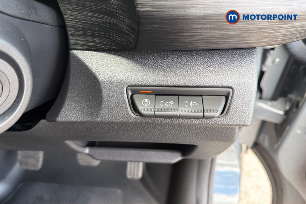 Renault Trafic Extra Sport Manual Diesel Panel Van - Stock Number (1674854) - 15th supplementary image