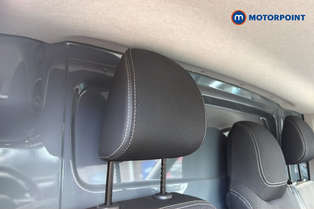 Renault Trafic Extra Sport Manual Diesel Panel Van - Stock Number (1674854) - 18th supplementary image