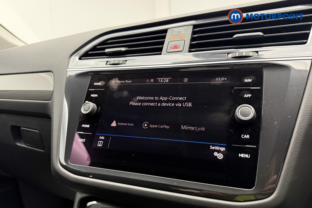 Volkswagen Tiguan Allspace Life Automatic Petrol SUV - Stock Number (1675013) - 13th supplementary image