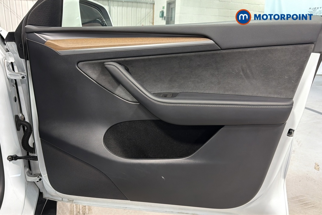 Tesla Model Y Rwd 5Dr Auto Automatic Electric SUV - Stock Number (1675020) - 18th supplementary image