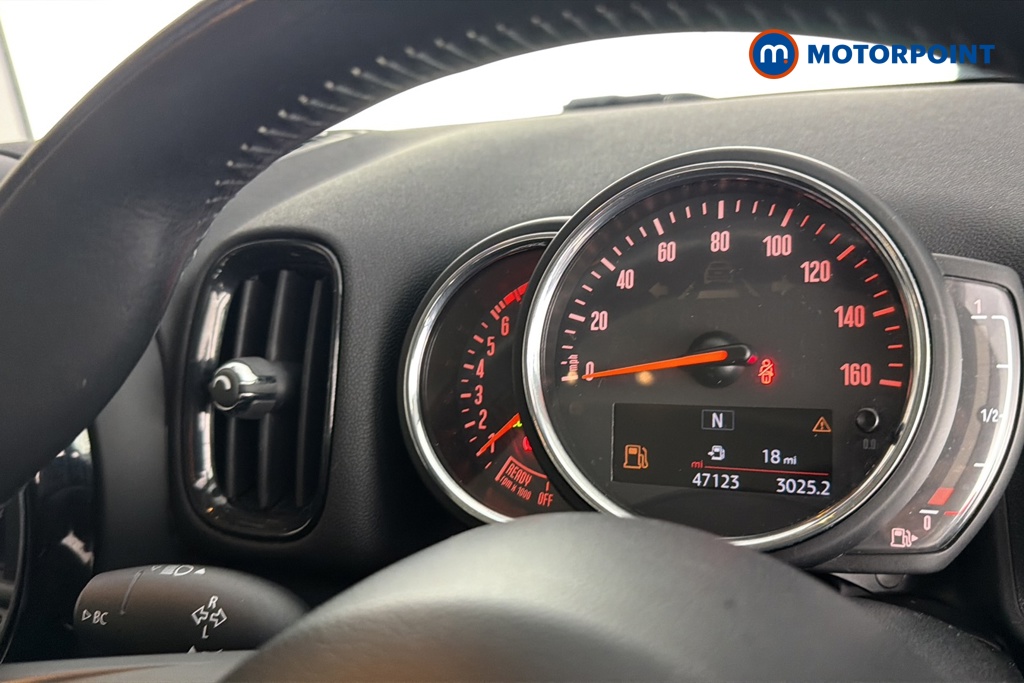 Mini Countryman Cooper Classic Manual Petrol SUV - Stock Number (1675390) - 7th supplementary image