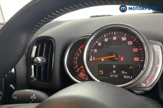 Mini Countryman Cooper Classic Manual Petrol SUV - Stock Number (1675390) - 7th supplementary image