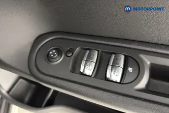 Mini Countryman Cooper Classic Manual Petrol SUV - Stock Number (1675390) - 19th supplementary image