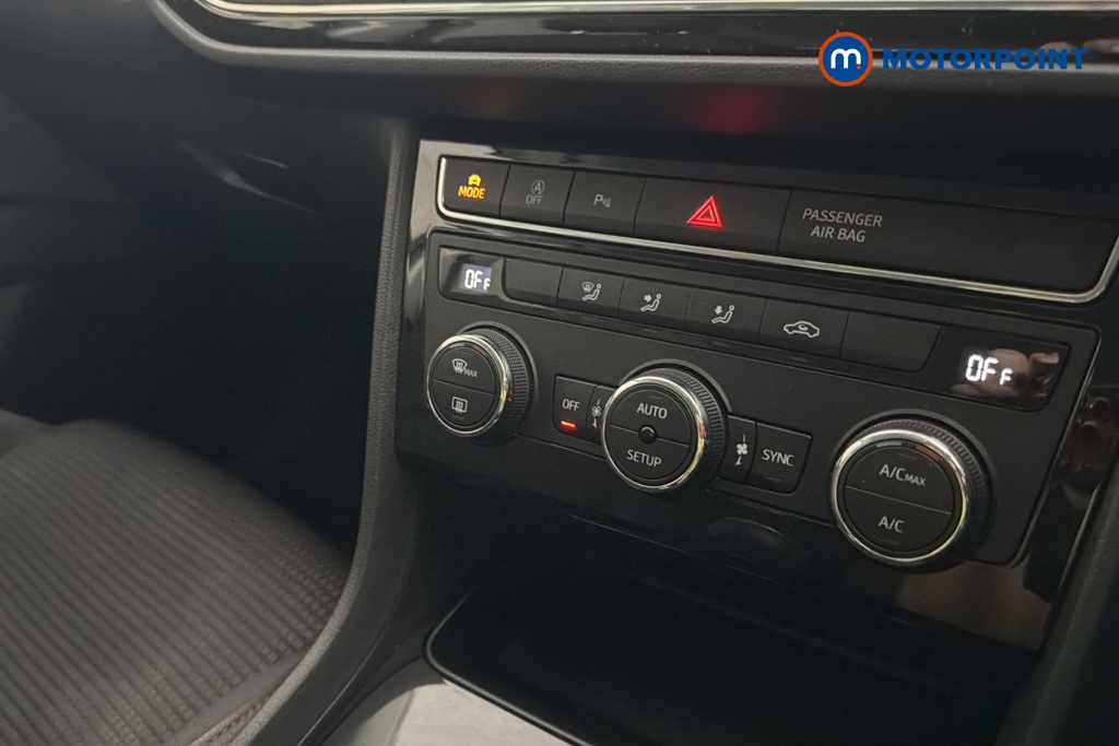 Seat Leon FR Manual Diesel Estate - Stock Number (1675667) - 12th supplementary image