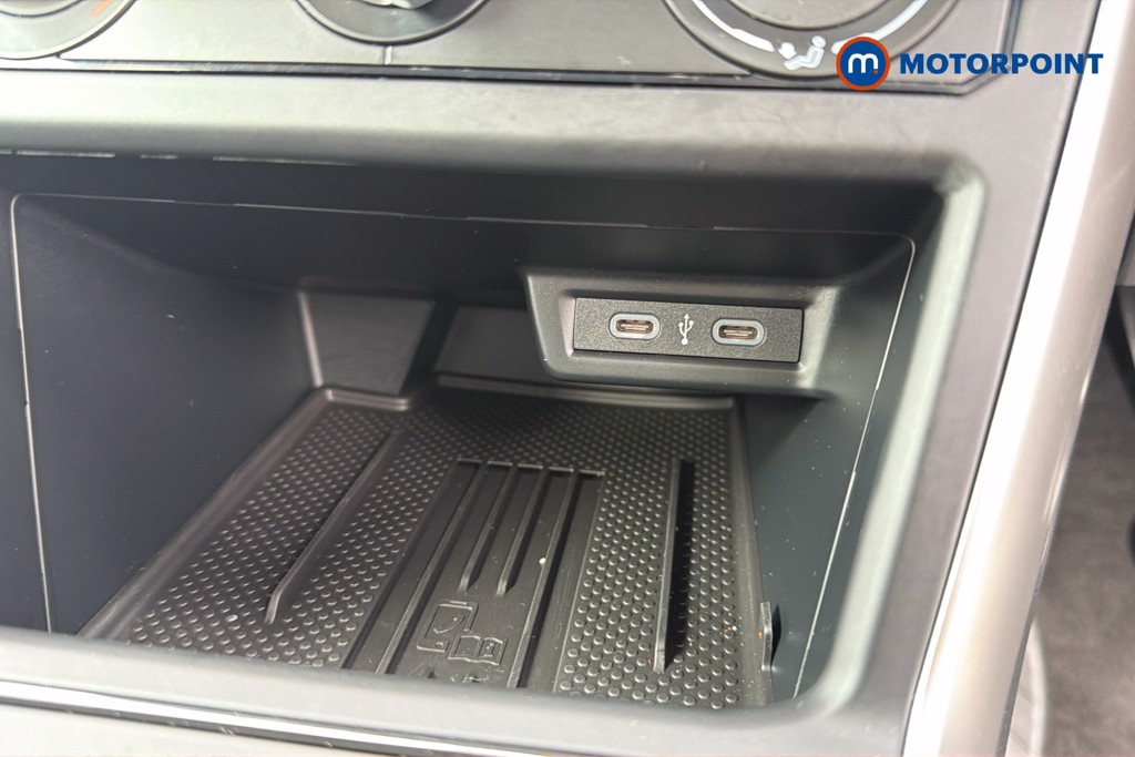 Volkswagen Polo Life Manual Petrol Hatchback - Stock Number (1675708) - 13th supplementary image