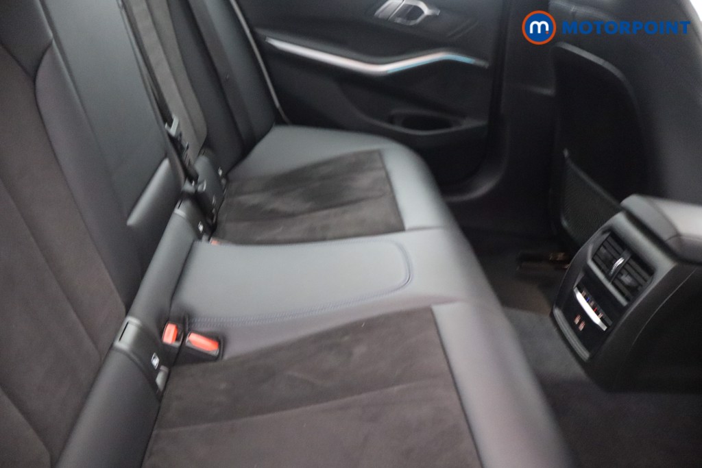 BMW 3 Series M Sport Automatic Petrol Plug-In Hybrid Saloon - Stock Number (1675797) - 7th supplementary image
