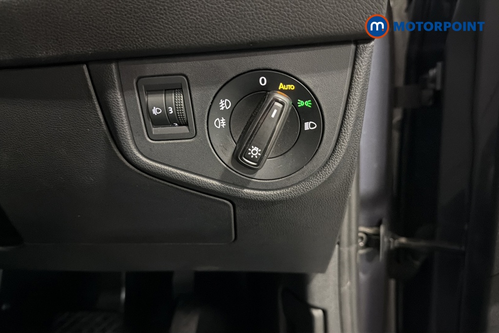 Volkswagen Taigo Match Automatic Petrol SUV - Stock Number (1676385) - 11th supplementary image