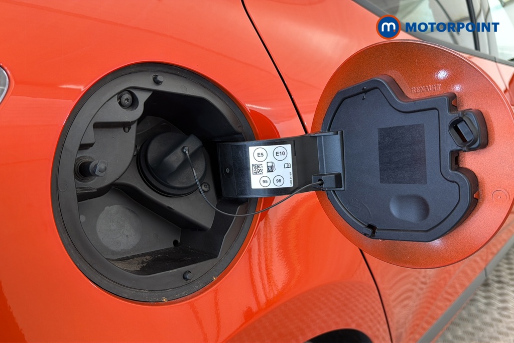 Renault Clio Esprit Alpine Automatic Petrol-Electric Hybrid Hatchback - Stock Number (1676440) - 41st supplementary image