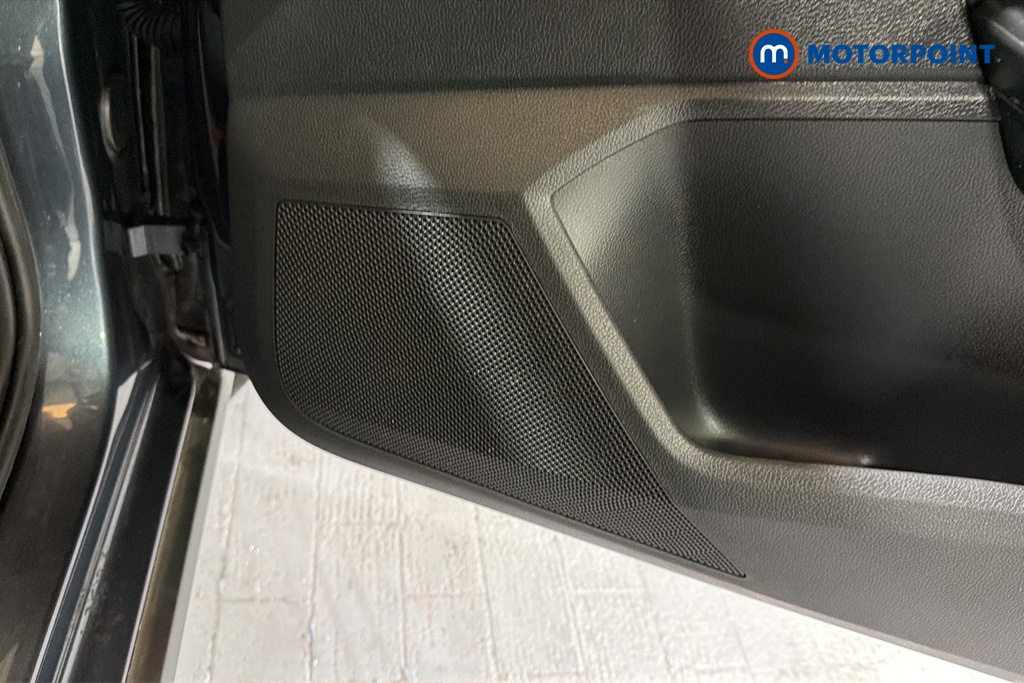Seat Arona FR Automatic Petrol SUV - Stock Number (1676541) - 21st supplementary image