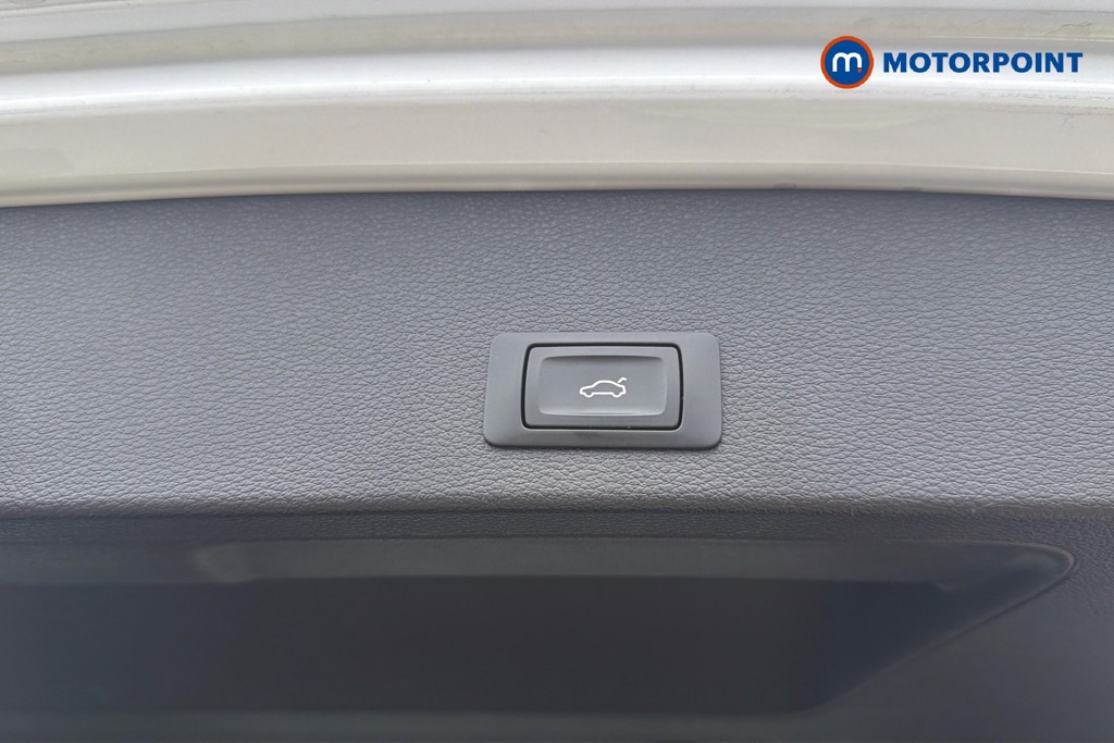 Audi Q2 S Line Automatic Petrol SUV - Stock Number (1676772) - 25th supplementary image