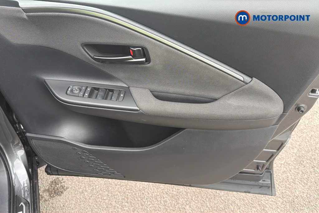 Toyota C-Hr Icon Automatic Petrol-Electric Hybrid SUV - Stock Number (1676774) - 1st supplementary image