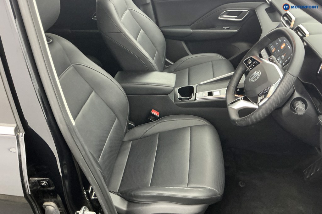 Mg Motor Uk ZS Trophy Automatic Petrol-Electric Hybrid SUV - Stock Number (1676776) - 5th supplementary image