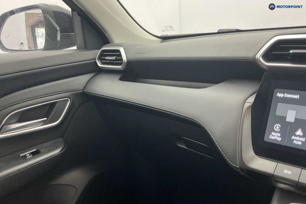 Mg Motor Uk ZS Trophy Automatic Petrol-Electric Hybrid SUV - Stock Number (1676776) - 19th supplementary image