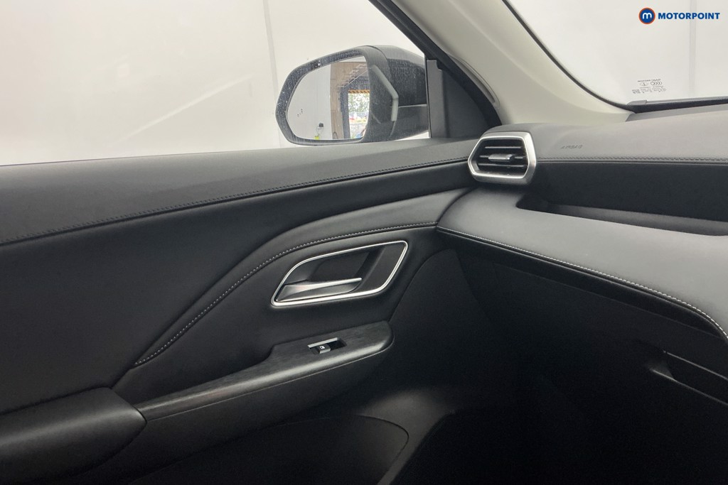 Mg Motor Uk ZS Trophy Automatic Petrol-Electric Hybrid SUV - Stock Number (1676776) - 20th supplementary image