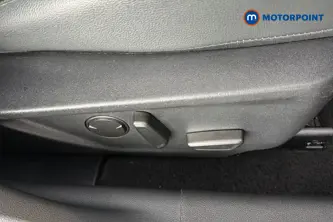 Ford Focus St-Line X Edition Manual Petrol Hatchback - Stock Number (1677203) - 23rd supplementary image