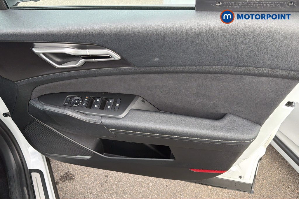 KIA Sportage Gt-Line Automatic Petrol-Electric Hybrid SUV - Stock Number (1677228) - 2nd supplementary image