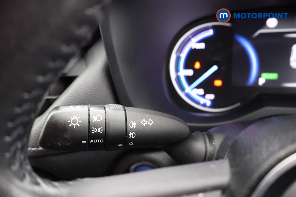 Toyota Rav4 Design Automatic Petrol-Electric Hybrid SUV - Stock Number (1677268) - 5th supplementary image