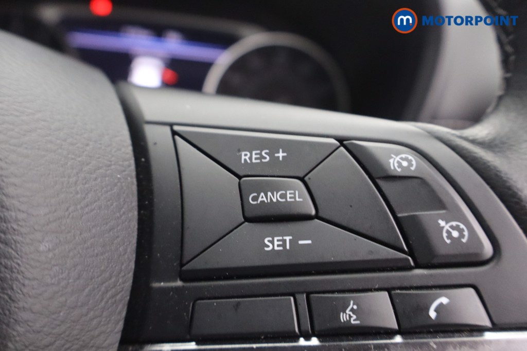 Nissan Juke N-Connecta Manual Petrol SUV - Stock Number (1677476) - 14th supplementary image